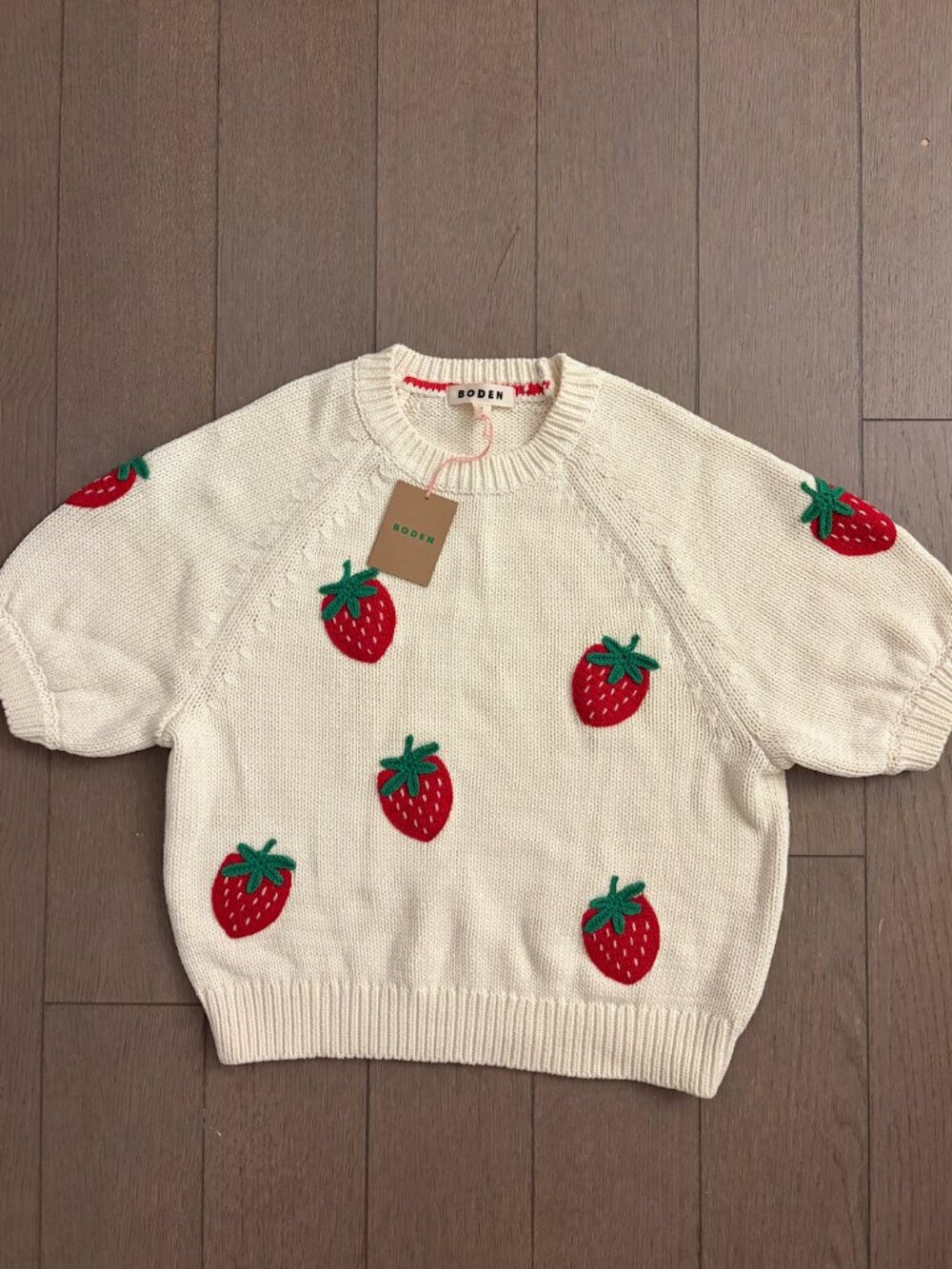 NWT Boden Margot Short Sleeve Strawberry Sweater - Picture 1 of 2